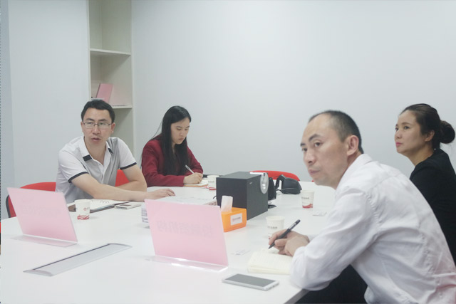 東方龍商務(wù)舉行氣凝膠新材料投資選址項目的融資對接會及政府對接會