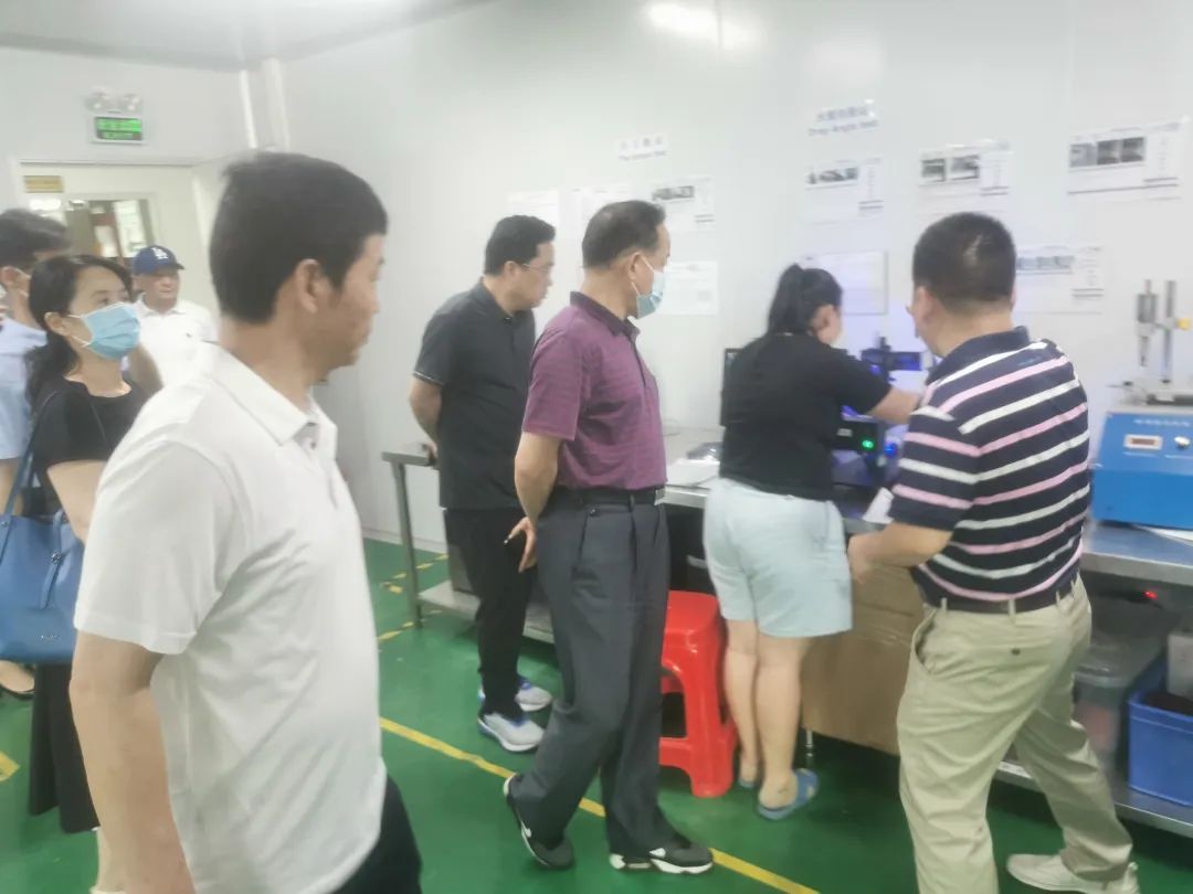 又一高新技術企業(yè)！安徽某地方政府領導一行順利考察電子產品玻璃蓋板投資選址項目
