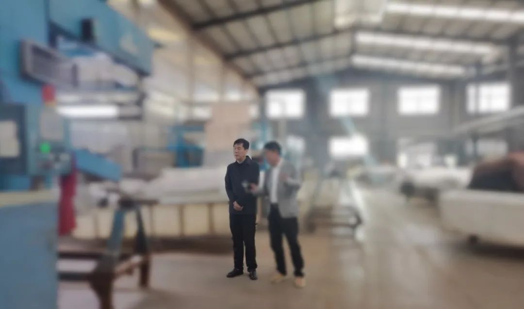 時尚服裝品牌供應商！黑龍江某地方政府實地對接老牌紡織布料加工投資選址項目