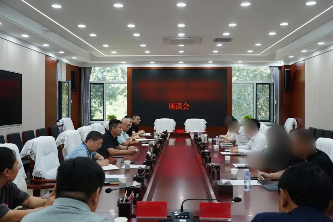 15天！集團精準推動內蒙古某地方政府與專精特新新能源電池擴建投資選址項目方成功簽訂投資協(xié)議