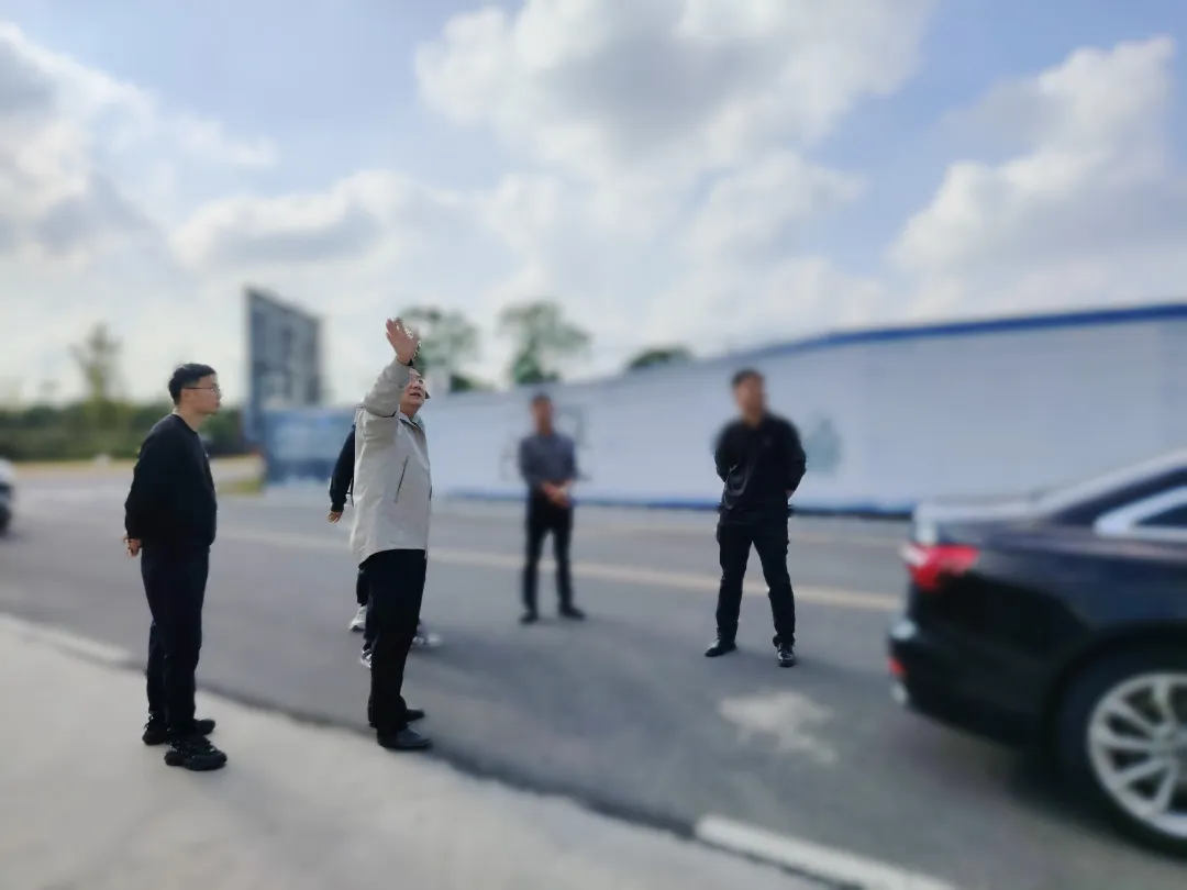 銷售渠道廣，全國擁有20多個倉儲基地！品牌調味料擴建投資選址項目方反向考察江蘇某地方政府
