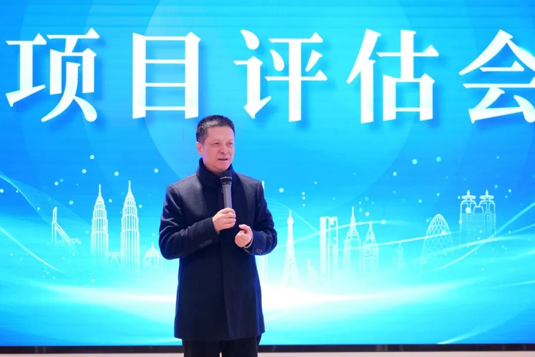 搶灘項目，落地為贏！上海東方龍商務集團舉行年前最后一場項目評估會，共28個優質投資選址項目通過評估
