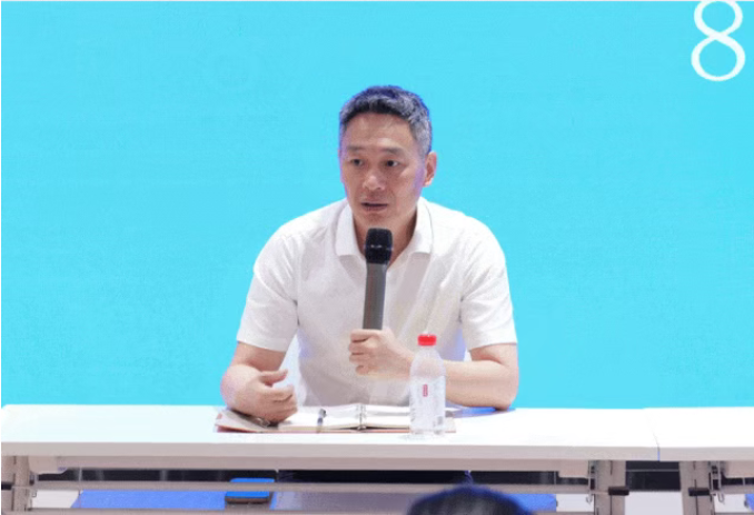 招商為基，多元發(fā)展！上海東方龍商務科技集團干部會議打出“區(qū)域經濟全生命周期運營商”新名片